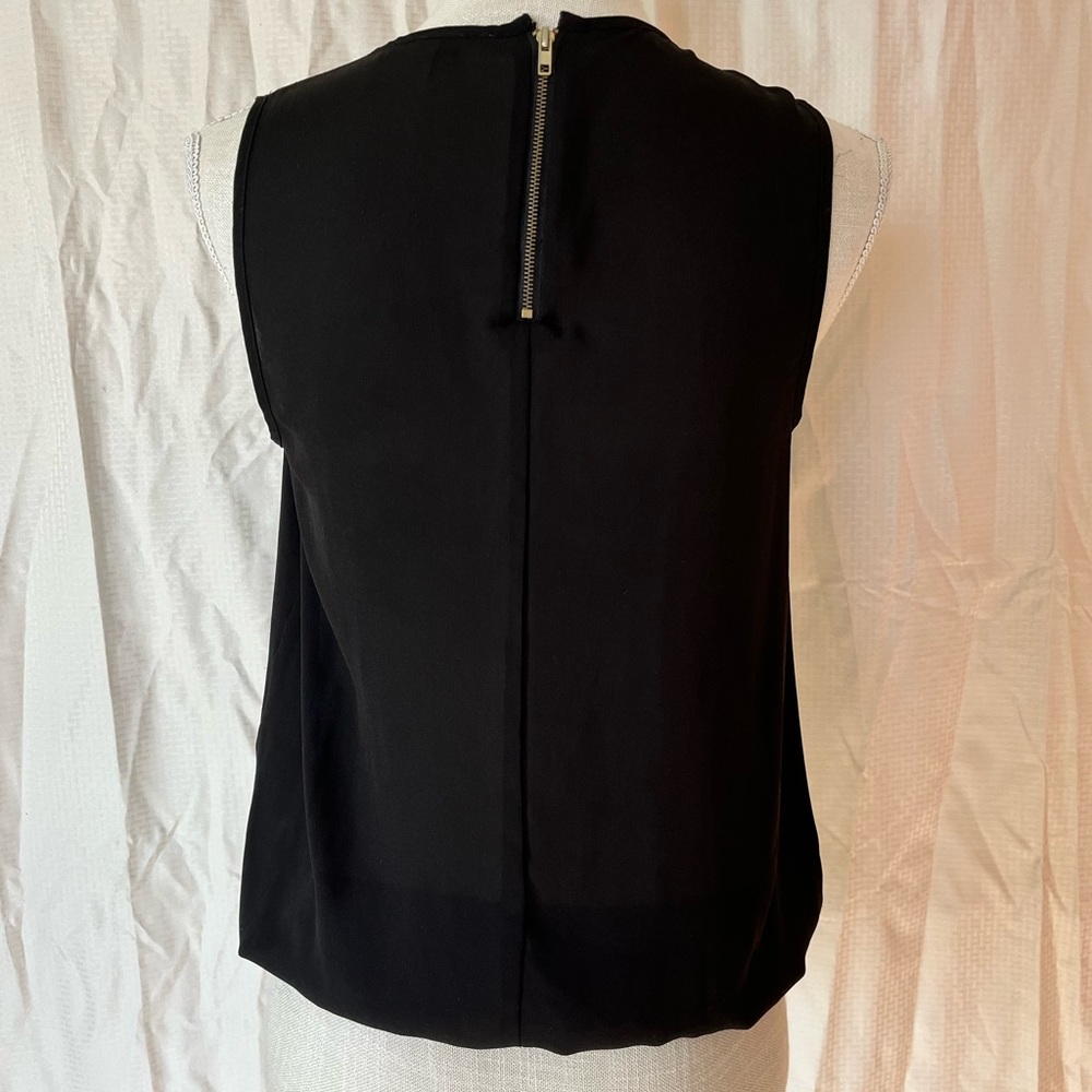 Tank style blouse - Picture 3 of 4